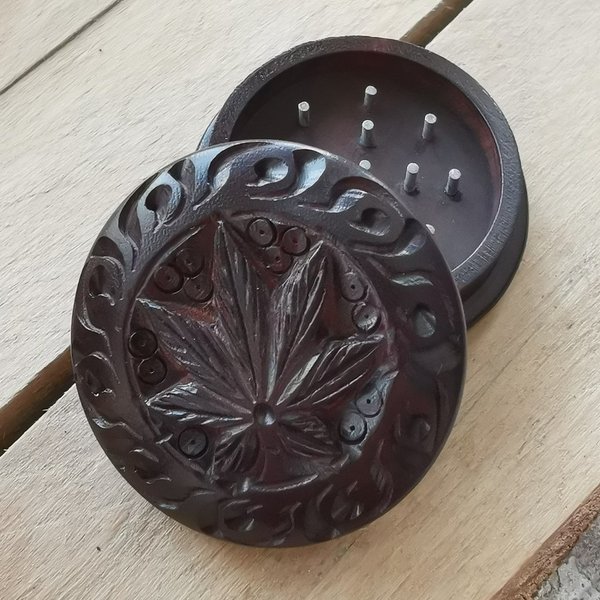 Rosewood Grinder Leaf 2pcs. carved