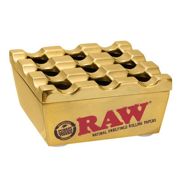 RAW Ashtray / Metallaschenbecher mit Windfang, goldfarben, 8x8 cm